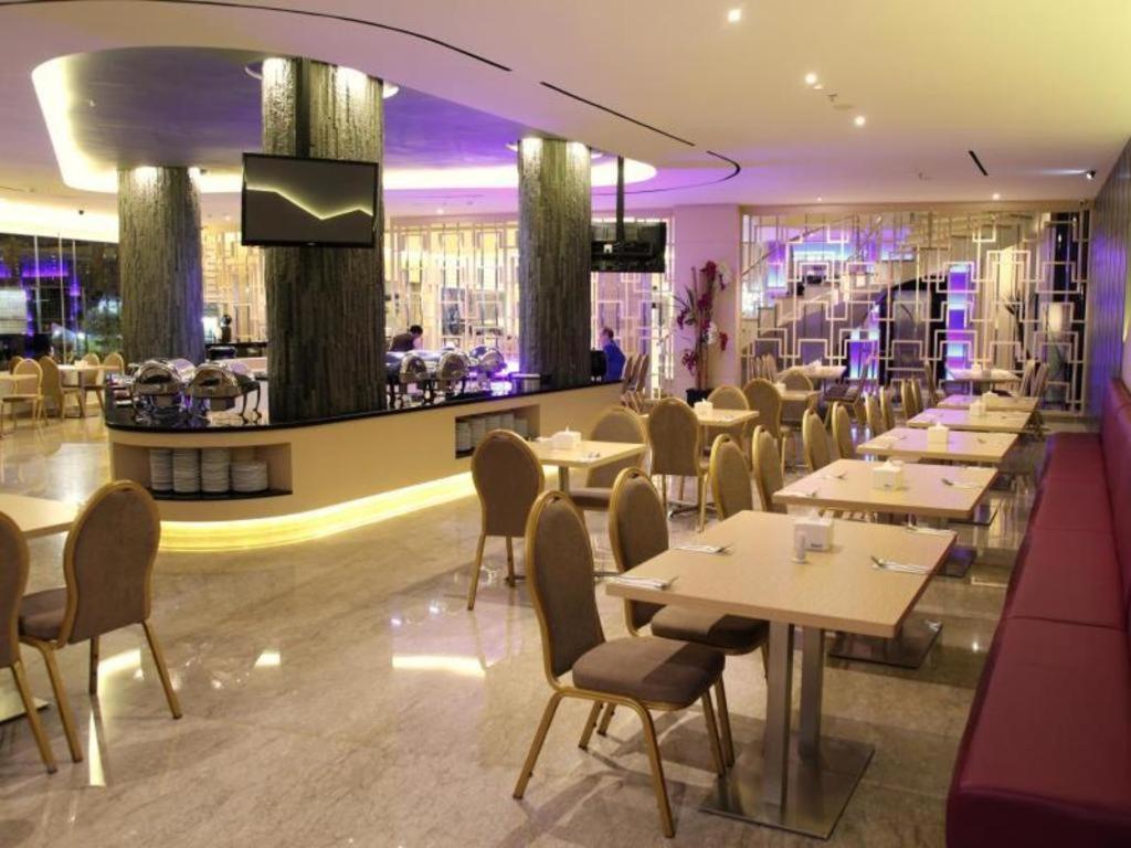 89 Hotel Batam Nagoya Luaran gambar