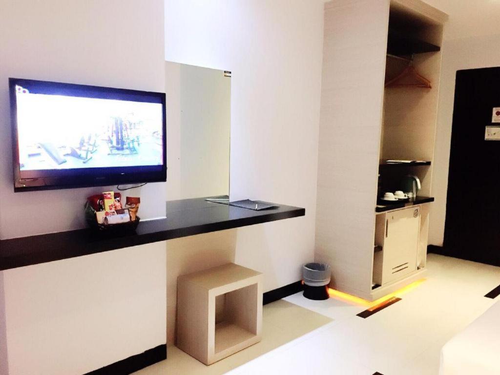 89 Hotel Batam Nagoya Luaran gambar