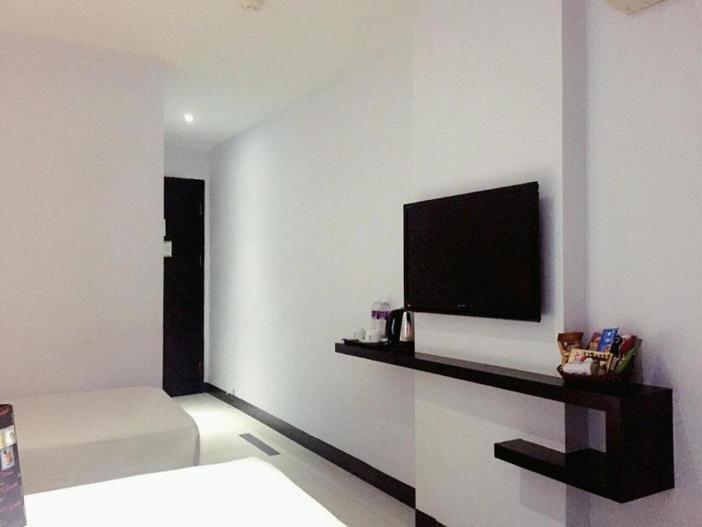 89 Hotel Batam Nagoya Luaran gambar