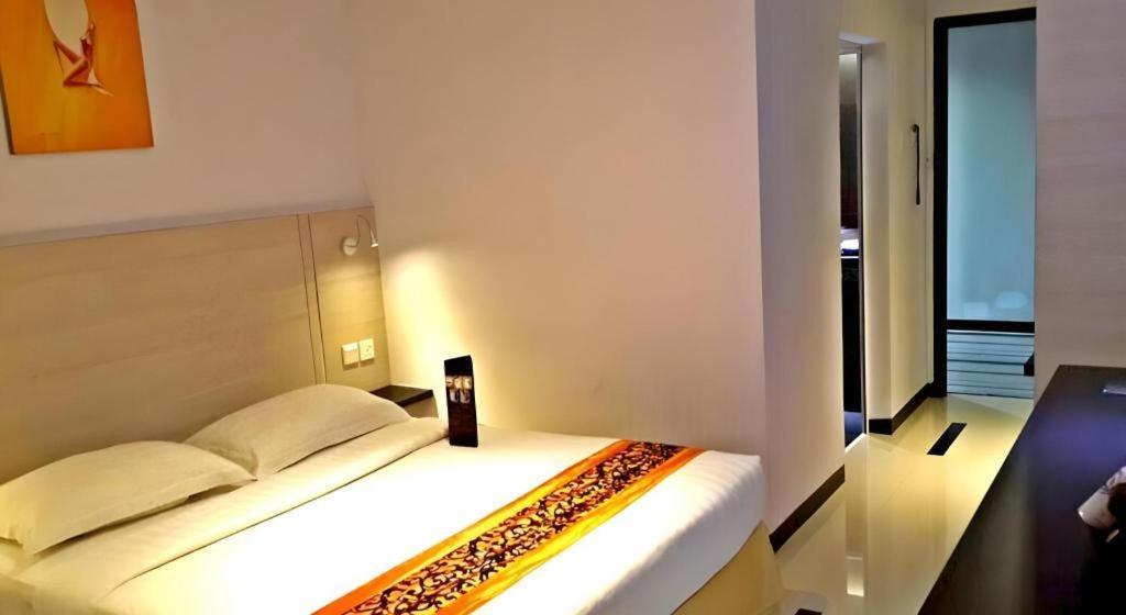 89 Hotel Batam Nagoya Luaran gambar