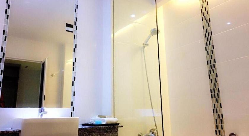 89 Hotel Batam Nagoya Luaran gambar